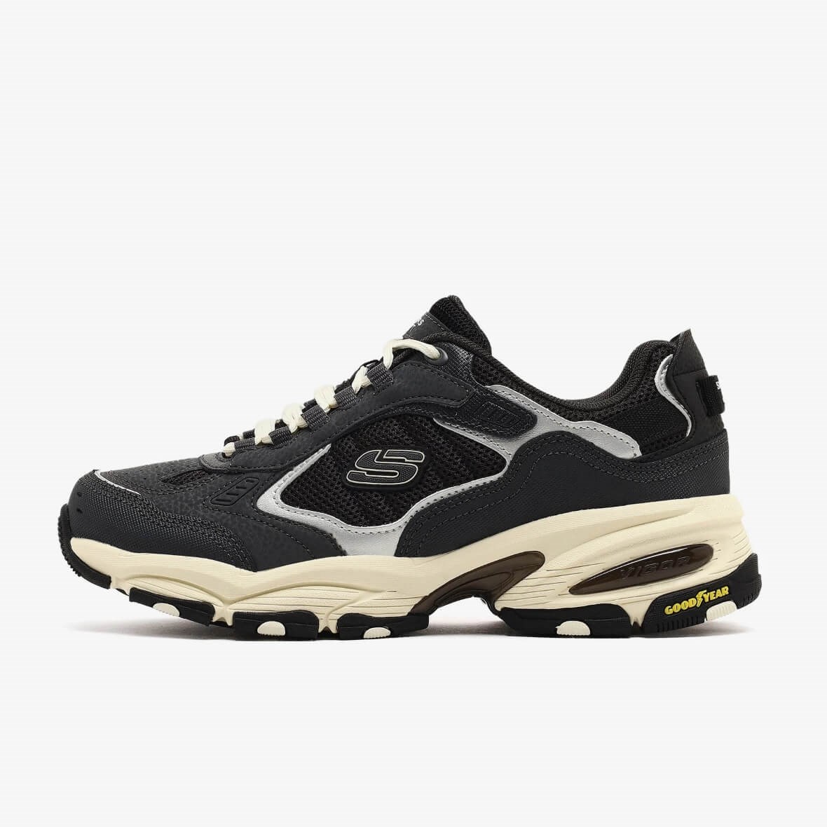 Skechers Vigor 3.0 Lost River 180247 TPSL Kadın Outdoor Ayakkabı - Siyah