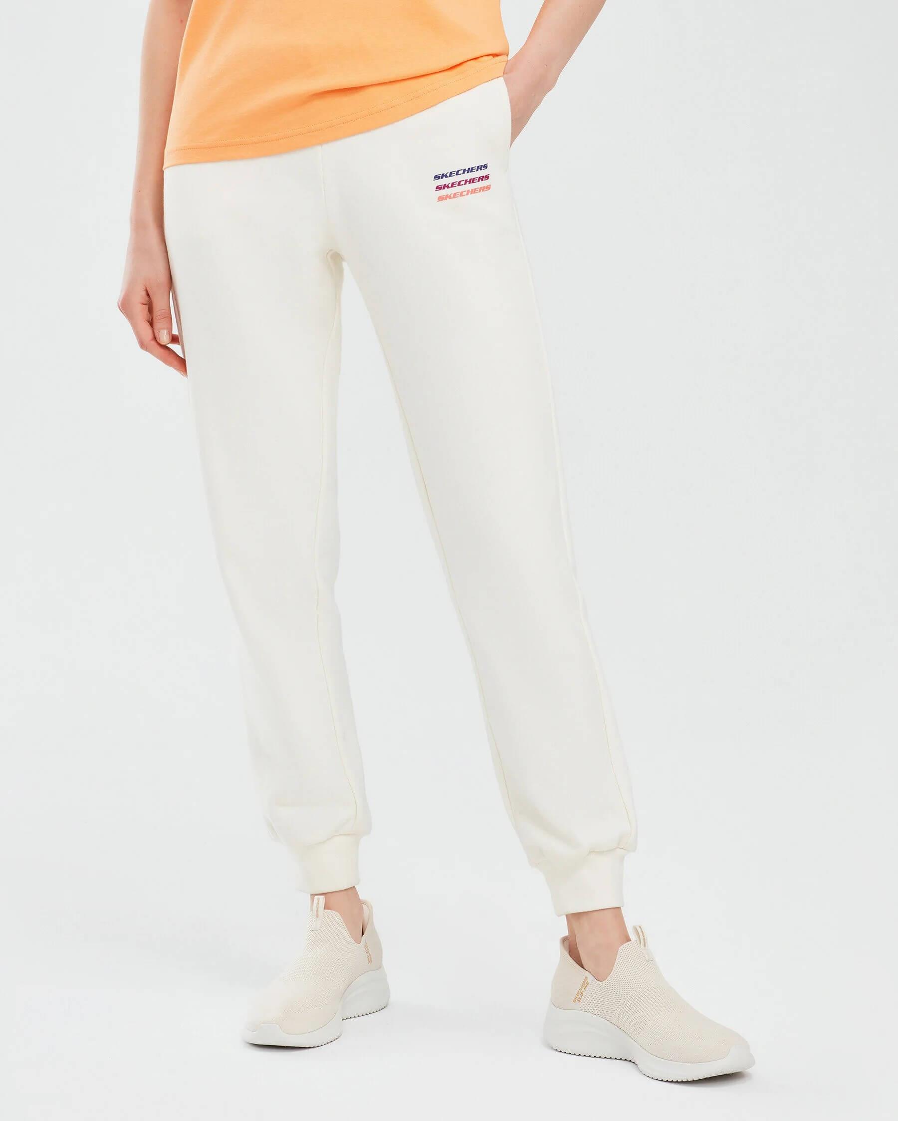 Skechers W Essential Jogger Sweatpant S232238-102 Kadın Eşofman Altı - Beyaz