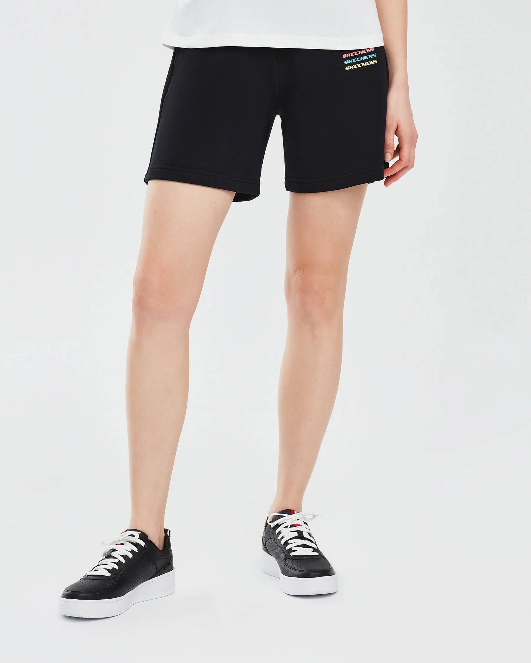 Skechers W W Essential 5 Inch Sweat S241198-001-A Kadın Şort - Siyah