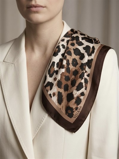 LEOPAR KAHVERENGİ %100 İPEK FULAR