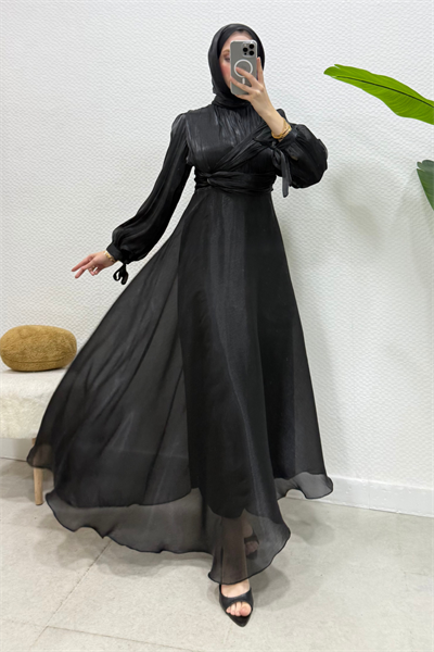 Ala Model Yandan Dolamalı Janjan Kumaş Tesettür Abiye- Siyah