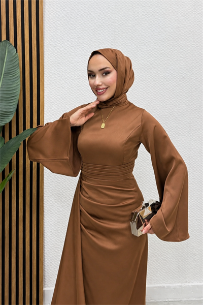 Kadın Arabella Pelerinli Saten Balık Abiye- Kahverengi