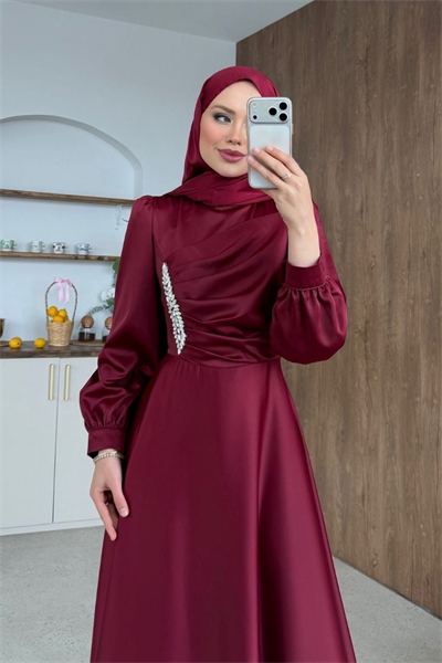 Lusia Taşlı Drapeli Saten Tesettür Abiye- Bordo