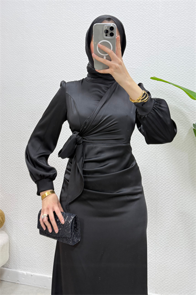 Roya Model Yandan Bağlamalı Saten Abiye-Siyah