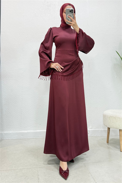 Sahra Taş Püsküllü Saten Kumaş Tesettür Abiye- Bordo
