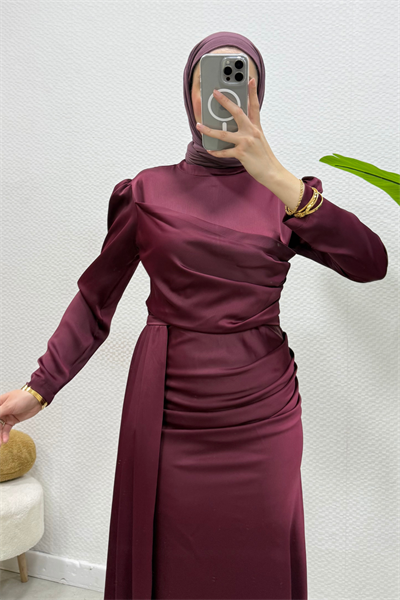 Samar Kuyruklu Saten Tesettür Abiye- Bordo