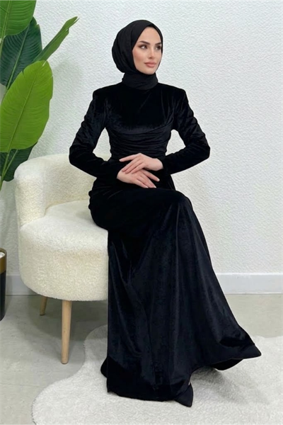 Selis Balık Model Kadife Kumaş Tesettür Abiye- Siyah