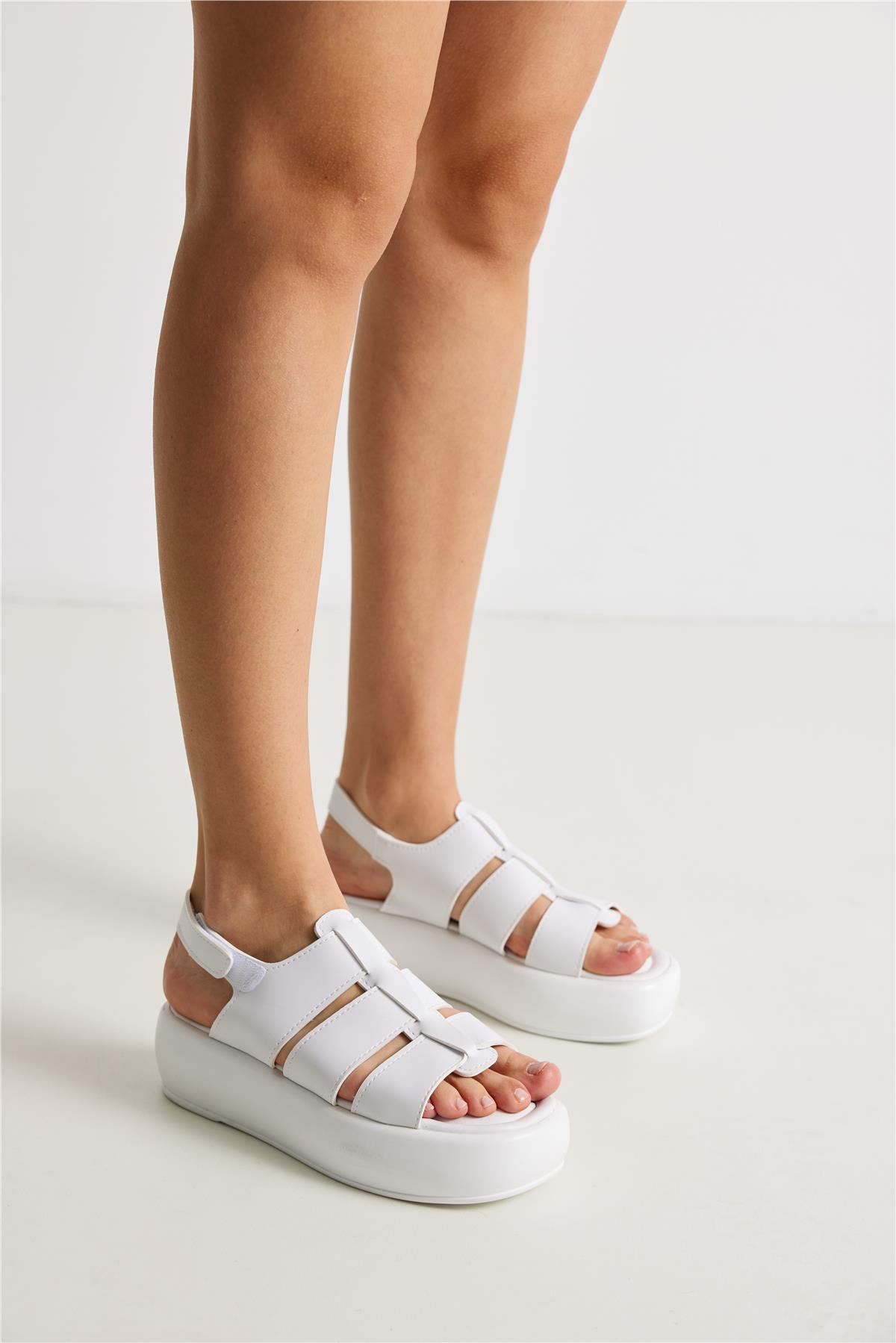 Naretha Kadın Günlük Sandalet Beyaz