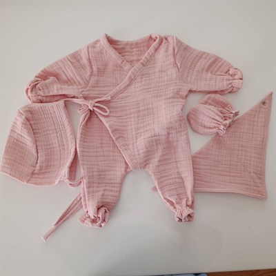 Pembe Müslin 4lü Yenidoğan Seti