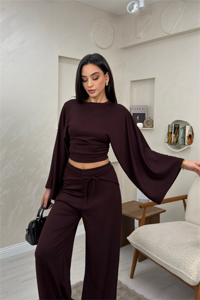 Alice Bordo Renkli Yarasa Kol Crop Bluz Genis Paca Pantolon Takim