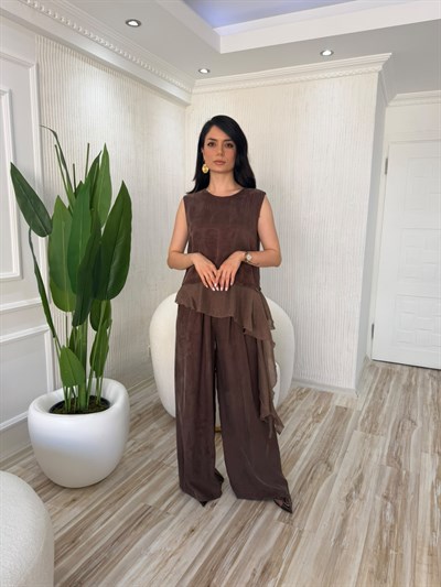 Asimetrik Fırfır Detaylı Kolsuz Bluz ve Palazzo Pantolon İkili Takım - KAHVE