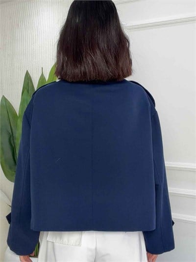 Kruvaze Yaka Düğmeli Crop Trençkot - LACİ