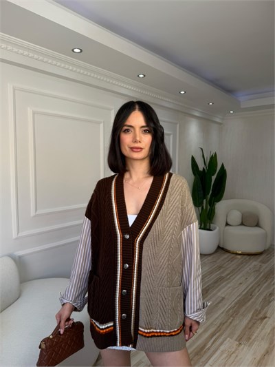 Arkası Gömlek Detaylı Renk Bloklu Triko Ceket - KAHVE