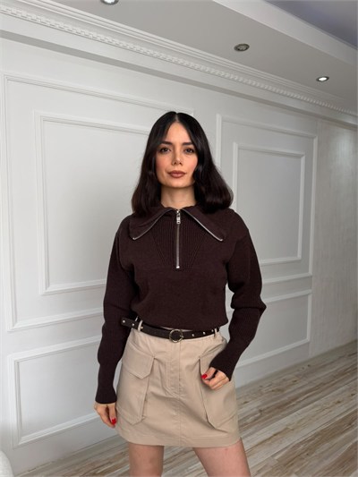 Geniş Yaka Fermuarlı Crop Triko Kazak - KAHVE