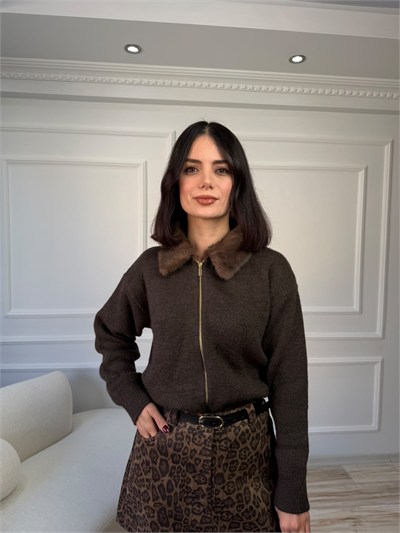 Peluş Yaka Fermuarlı Triko Hırka - KAHVE
