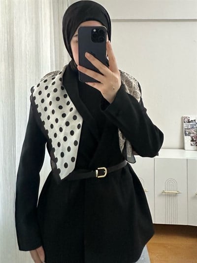 KEMERLİ FULAR DETAYLI BLAZER CEKET | SİYAH