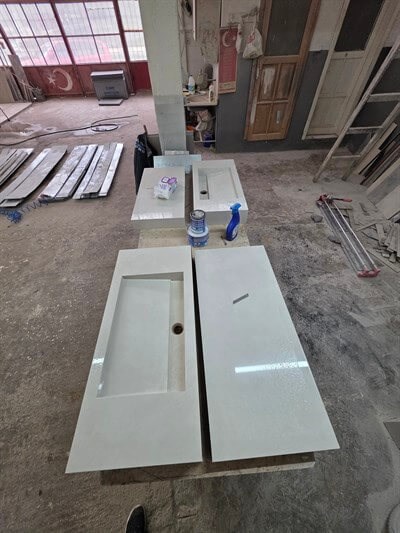 Arctic Pearl Yan Tezgâhlı Porselen Lavabo - AC26011