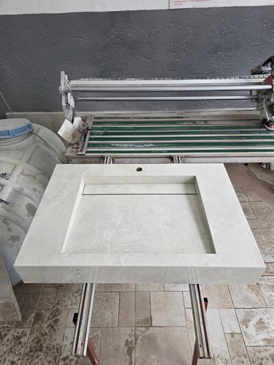 Fildişi Krem Geniş Porselen Lavabo - AC26005