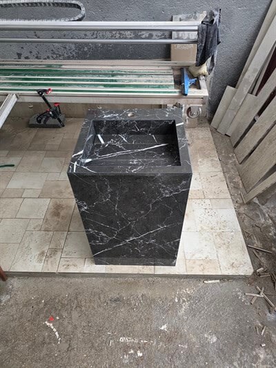 Monoblok Porselen Ayaklı Lavabo - ACMB26001