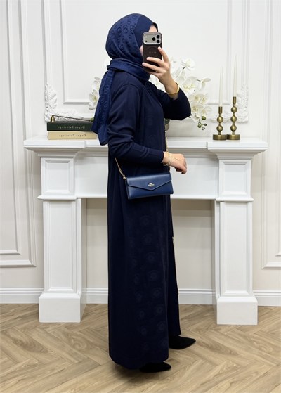 Nadia Merserize Kap Lacivert