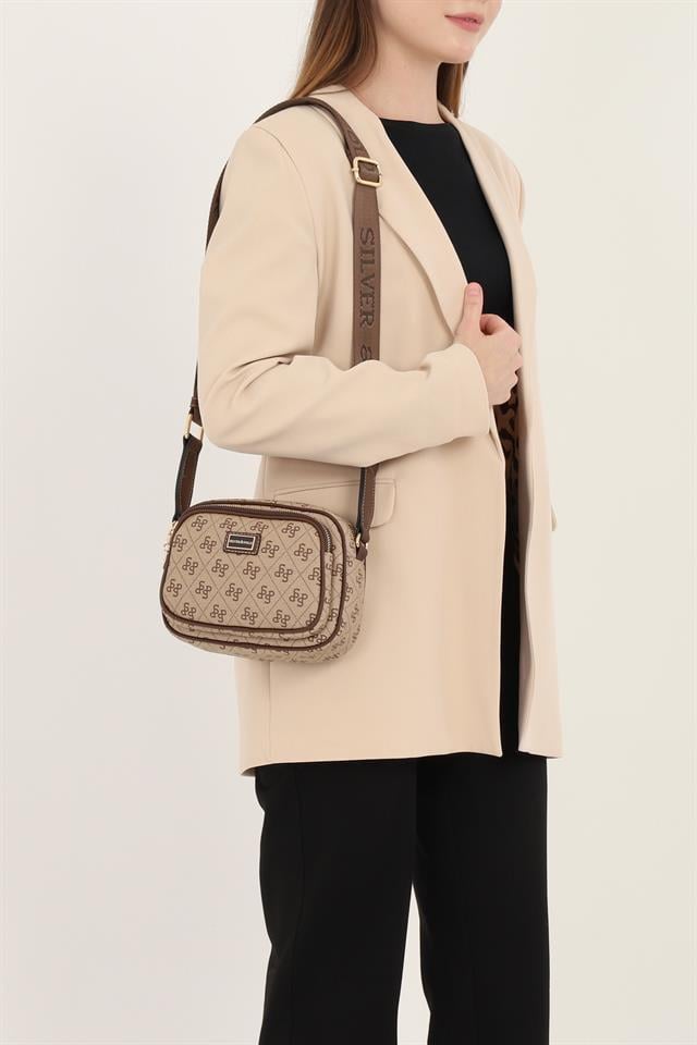 Silver & Polo SP1111 Kadın Çapraz Çanta Monogram Koyubej-Kahve