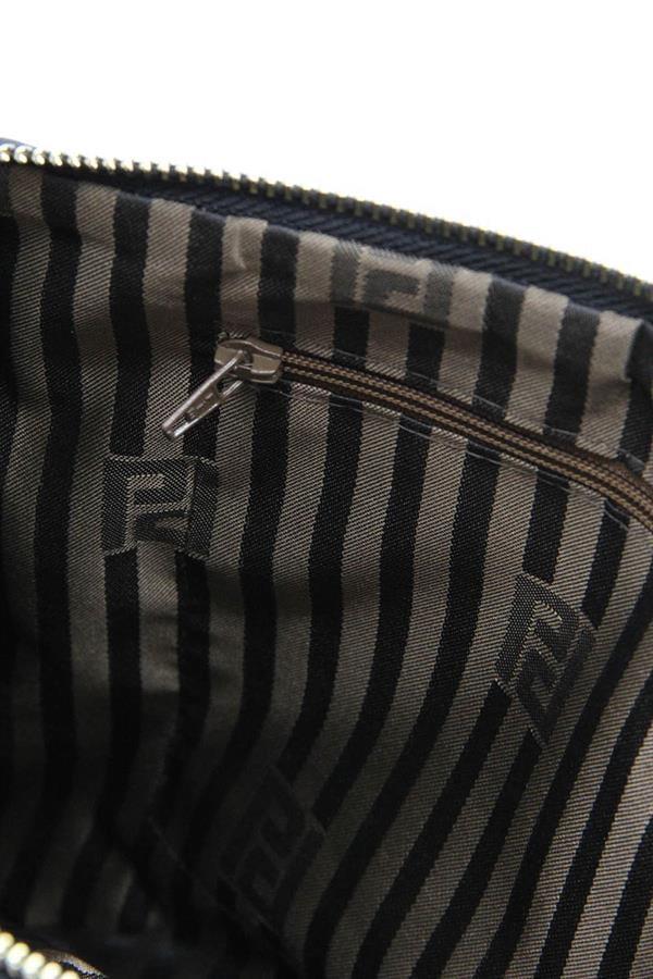 Silver Polo SP1034 Kadın Portföy & Clutch Kapitone V Rugan Siyah-Rugan Siyah