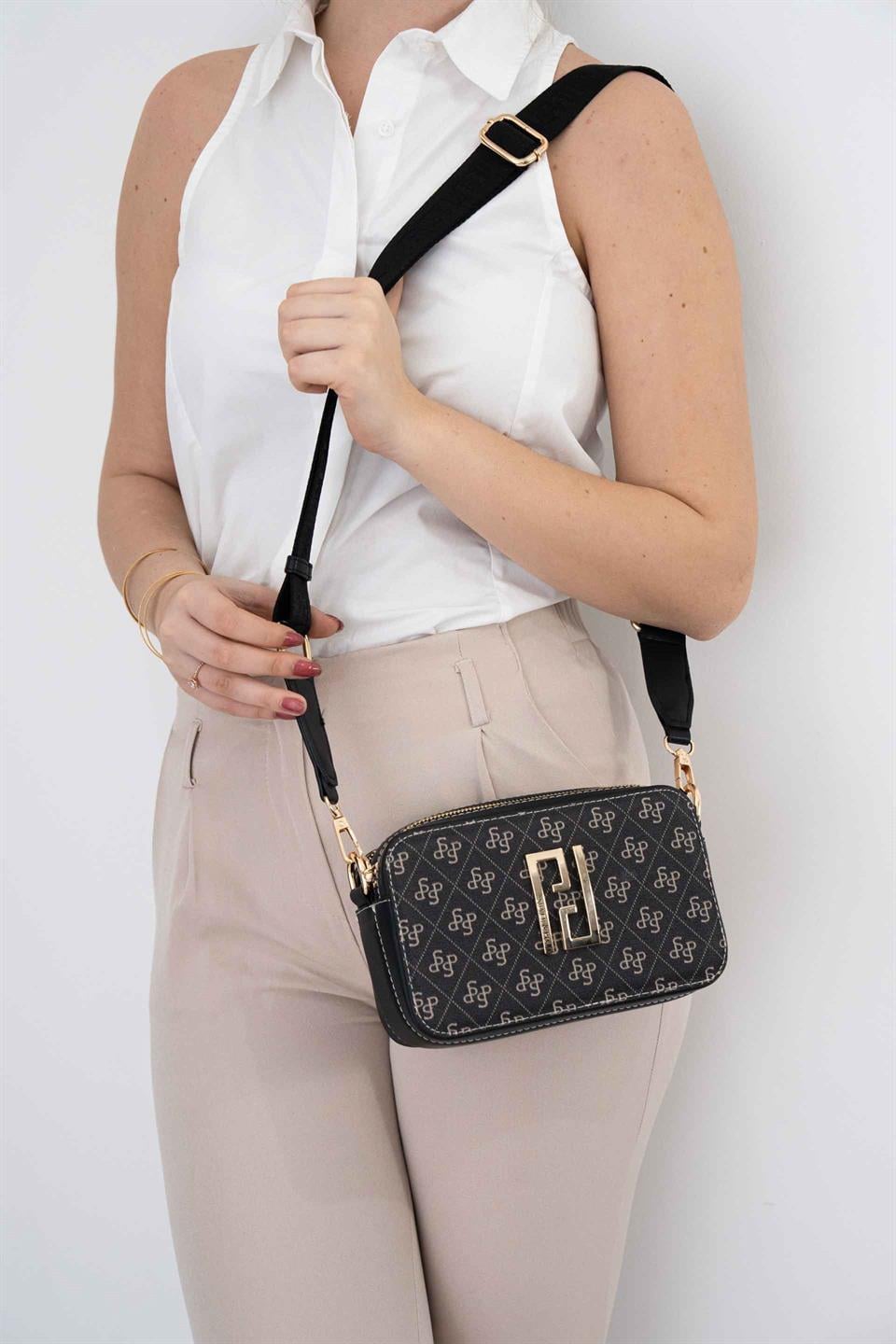 Silver & Polo SP1078 Kadın Çapraz Çanta Monogram Füme-Siyah