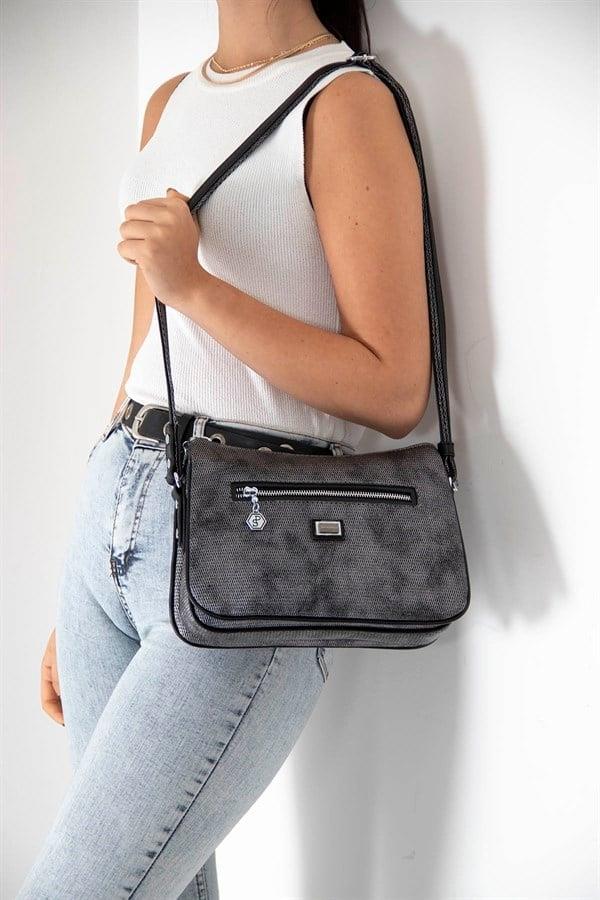 Silver & Polo SP818 Kadın Çapraz Çanta Petek M.Gümüş-Siyah