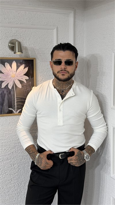 Beyaz Hakim Yaka Düğmeli Uzun Kollu Body
