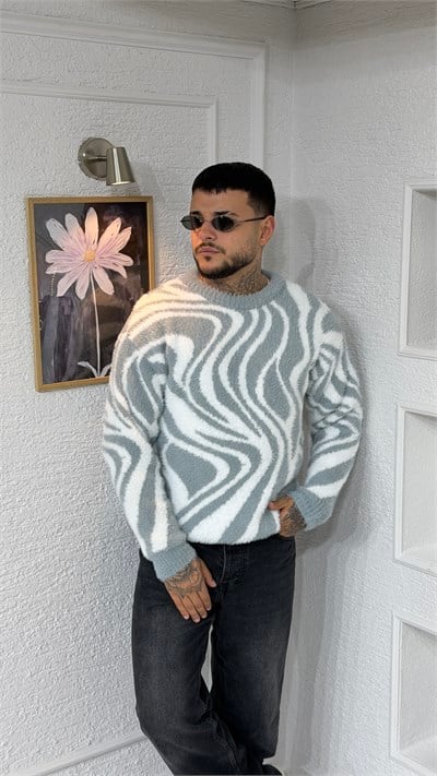 Füme Beyaz Soyut Dalga Desenli Oversize Triko Kazak – Dokulu Modern