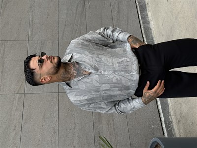 ÖZEL TASARIM DESENLİ GÖMLEK
