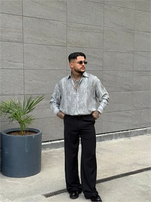 ÖZEL TASARIM DESENLİ GÖMLEK VE ESPANYOL PAÇA PANTALON ALT ÜST TAKIM