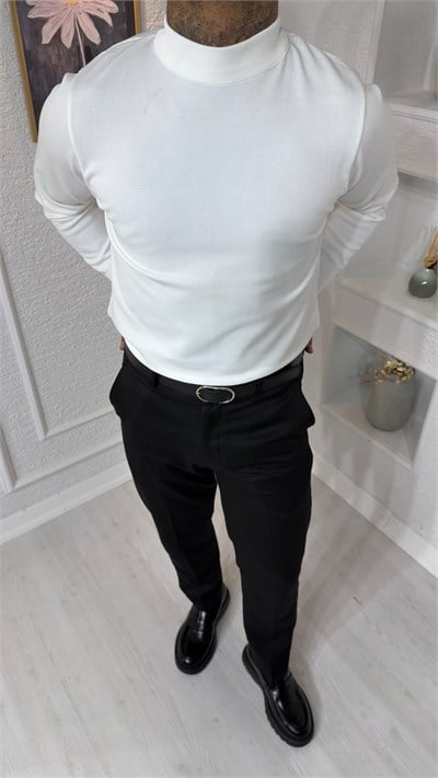 Beyaz Yarım Boğazlı Slim Fit Erkek Triko Kazak