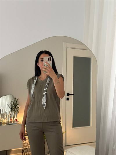Modal kumaş omuz vatkalı geniş paça takım