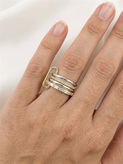 Kristal Taşlı Dörtlü Spiral Gold Yüzük
