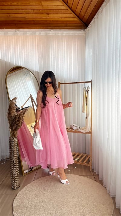 PEMBE KEMERLİ ELBİSE