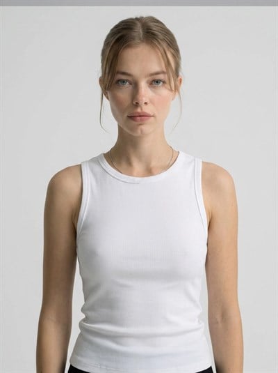 Maay CLup Crop Top