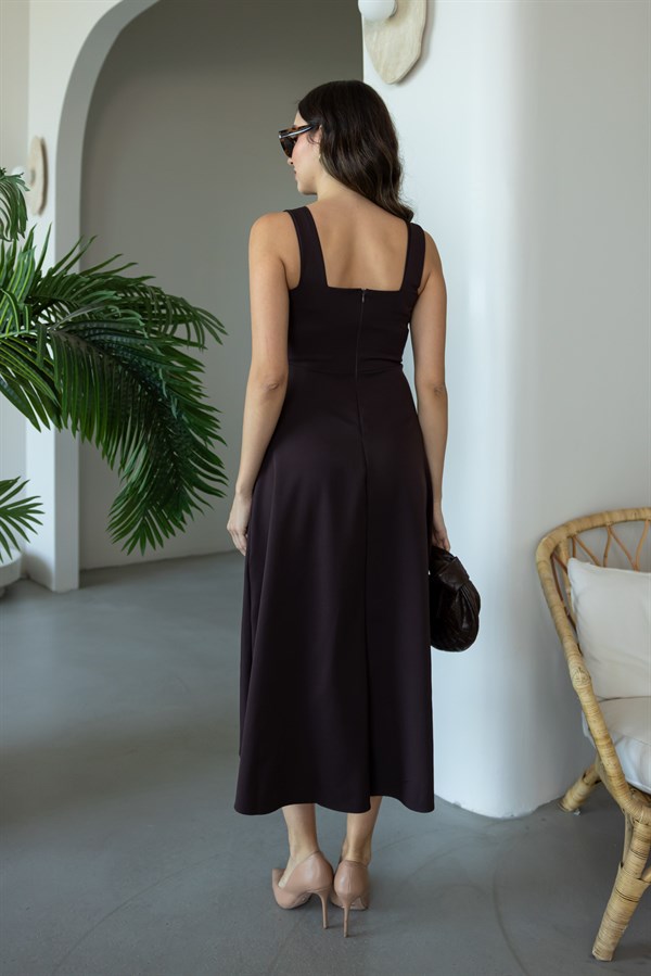 Kalın Askılı Kloş Elbise - KAHVERENGİ