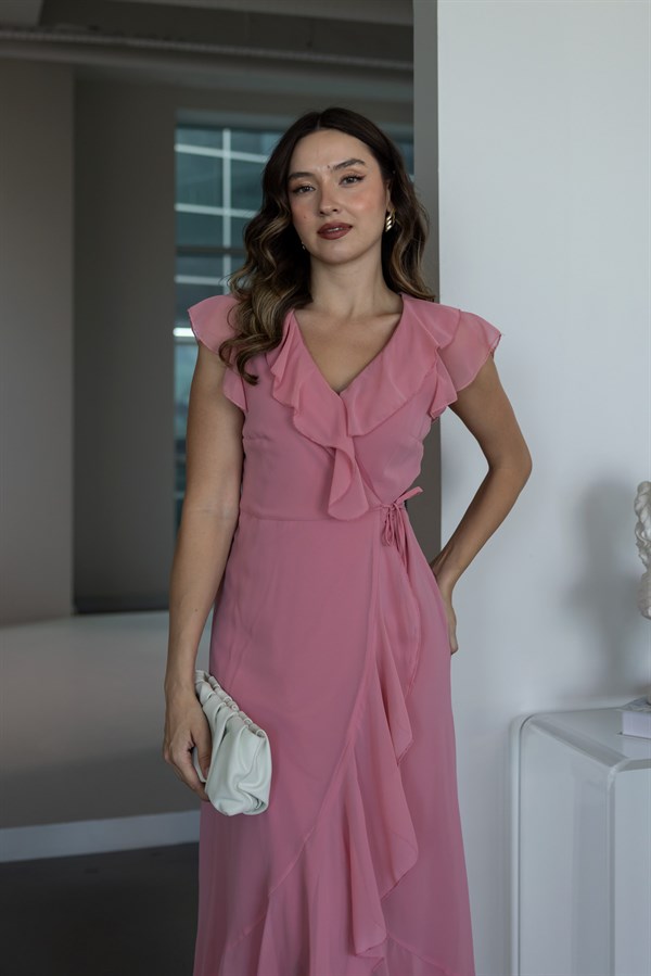 Kruvaze Yaka Volanlı Şifon Elbise - PEMBE