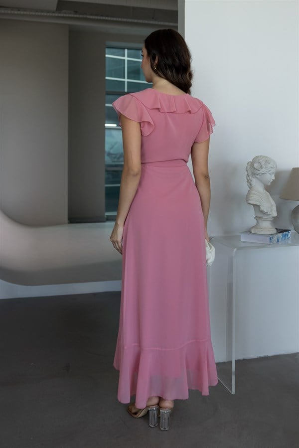 Kruvaze Yaka Volanlı Şifon Elbise - PEMBE