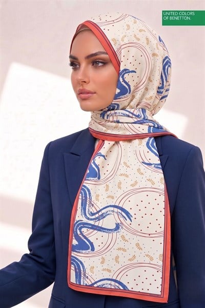 Benetton Fiore Desenli Şal B-S-1015 Krem