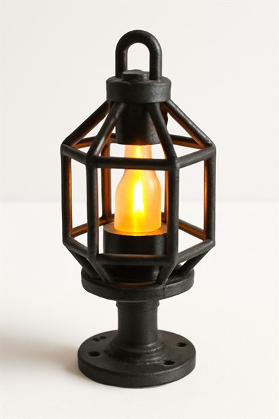 Dekoratif Aydınlatma Mumluk Tel Kafes Fener Plastiktir. Tea Light Mum Dahildir.