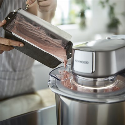 Kenwood Titanium Chef Baker XL Mutfak Şefi Stand Mikser 7 Lt Geniş Hazne Beyaz KVL65.001WH + KAX71.000WH Dondurma Aparatı Hediyeli