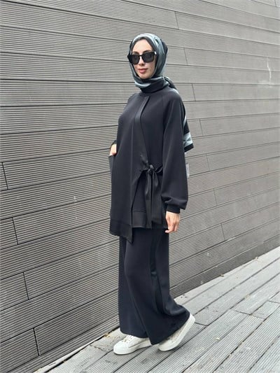 Nuss Triko 27K1046 Siyah Yanı Bağlamalı Takım