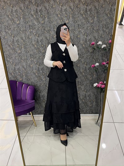 ORHAN ÜÇLÜ ETEKLİ TAKIM SİYAH