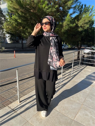 SİYAH PİLELİ TAKIM
