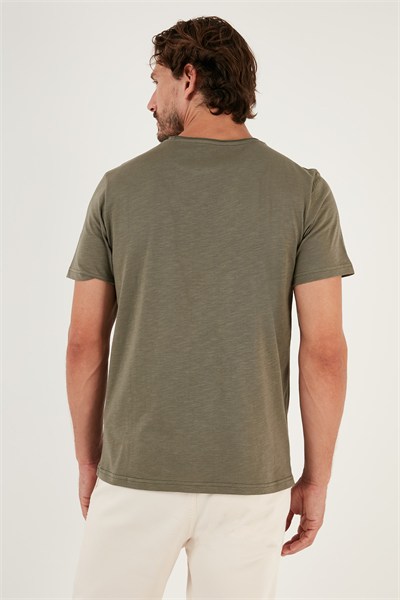 % 100 Pamuklu Slim Fit Bisiklet Yaka Cepli Erkek T Shirt 5902000 HAKİ