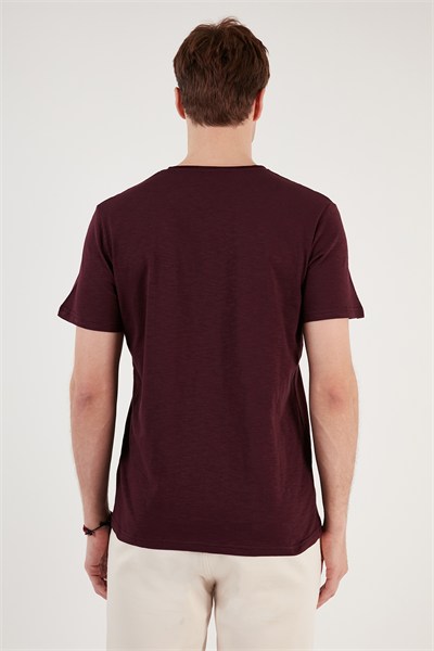 % 100 Pamuklu Slim Fit Bisiklet Yaka Cepli Erkek T Shirt 5902000 VİŞNE