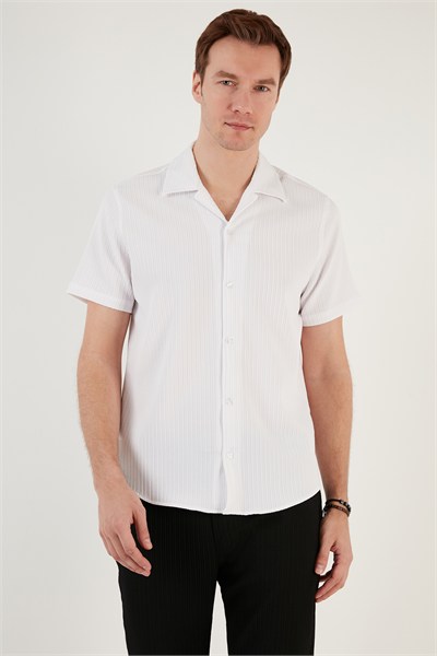Apaş Yaka Kısa Kollu Regular Fit Erkek Gömlek CF24S117842 BEYAZ