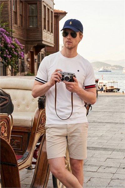 Bisiklet Yaka Kolları Renkli Şerit Detaylı Erkek T Shirt 5904060 BEYAZ